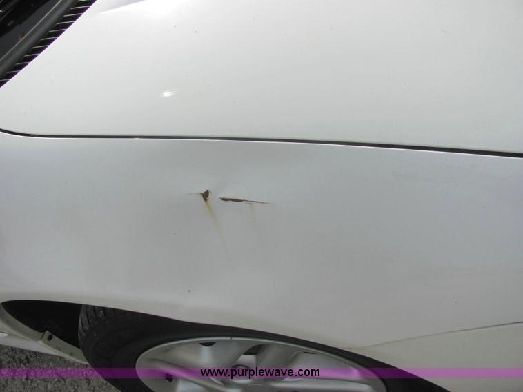 image for item 9367 2001 Dodge Intrepid SE