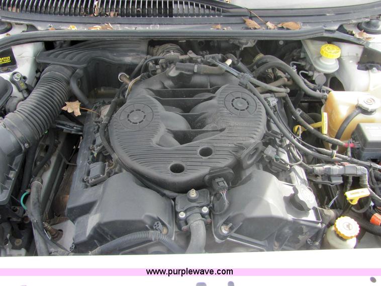 image for item 9367 2001 Dodge Intrepid SE