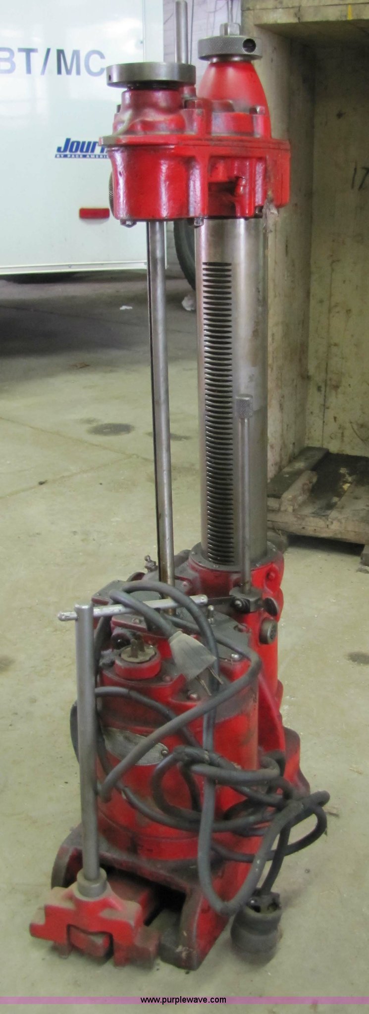 Van Norman "Perfecto" 900 boring bar in Cottonwood Falls, KS Item