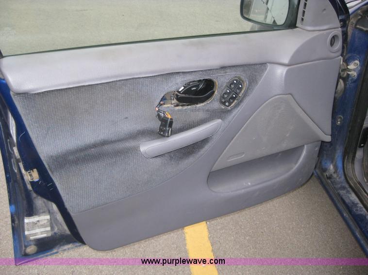 image for item 1506 1997 Ford Contour GL