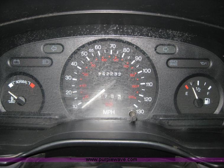 image for item 1506 1997 Ford Contour GL