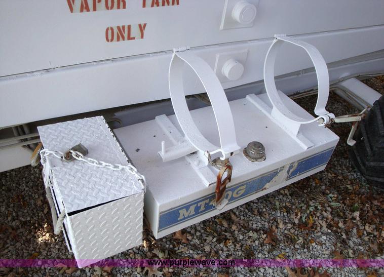 image for item 1652 Mark Lift MT40G scissor lift