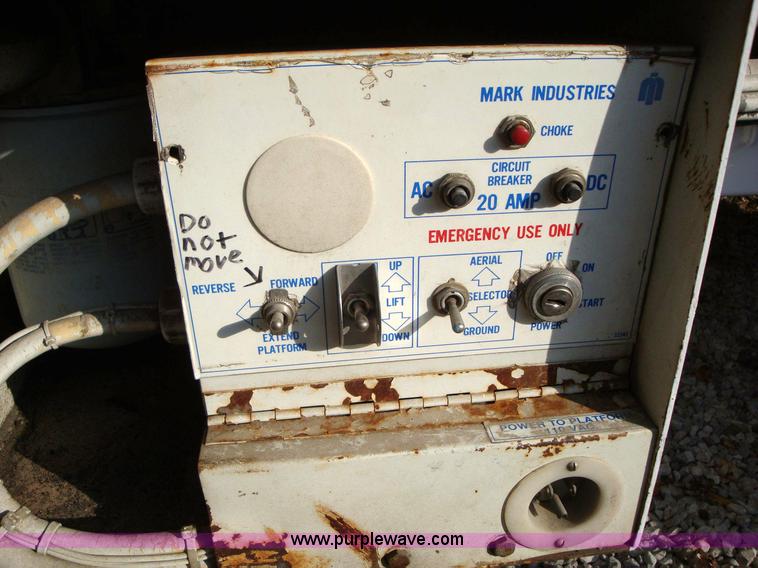 image for item 1652 Mark Lift MT40G scissor lift