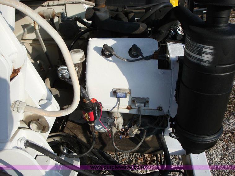 image for item 1652 Mark Lift MT40G scissor lift