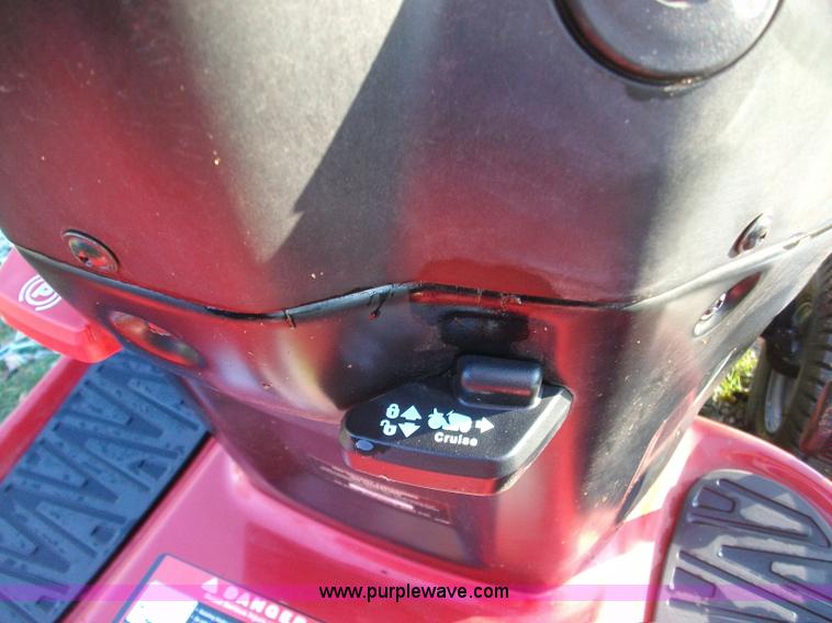 image for item 1902 2007 Craftsman mower