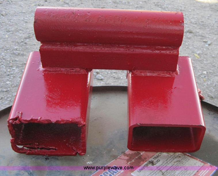 image for item 1958 Lowe Mfg 1650E hydraulic post hole digger