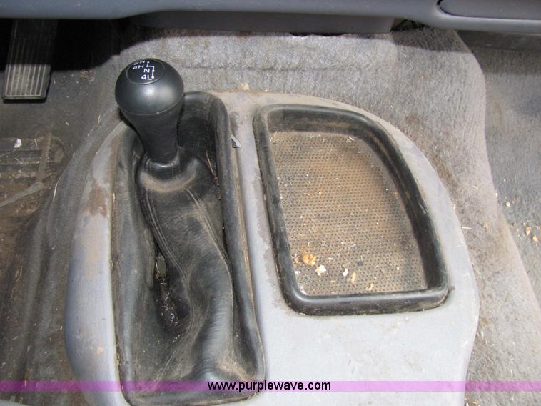 image for item 2307 1998 Dodge Durango