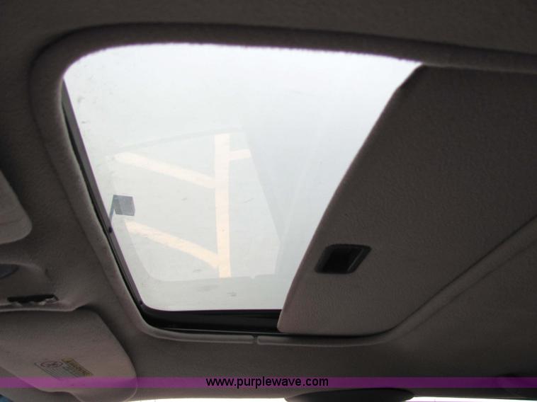 image for item 2307 1998 Dodge Durango