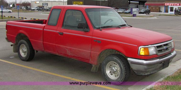 image for item 2309 1997 Ford Ranger XLT pickup truck