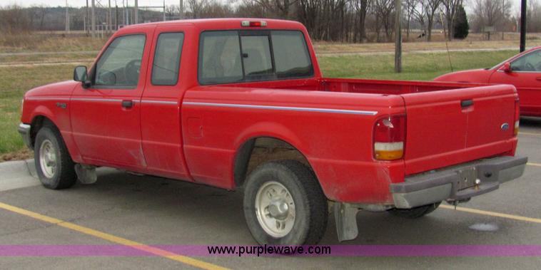 image for item 2309 1997 Ford Ranger XLT pickup truck