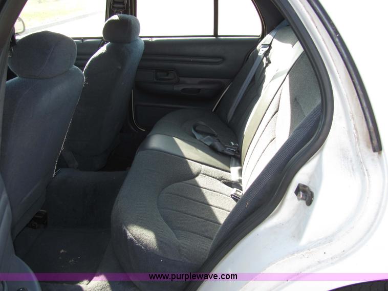 image for item 2312 2000 Ford Crown Victoria Police Interceptor