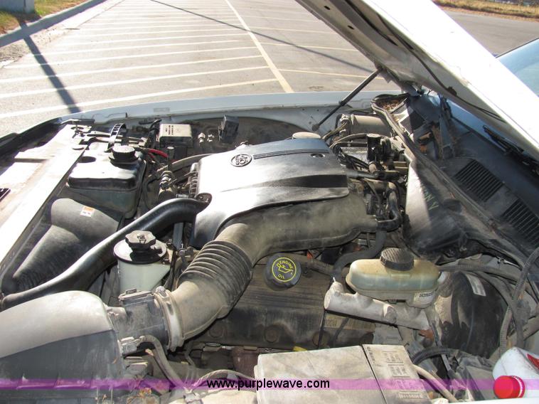 image for item 2312 2000 Ford Crown Victoria Police Interceptor