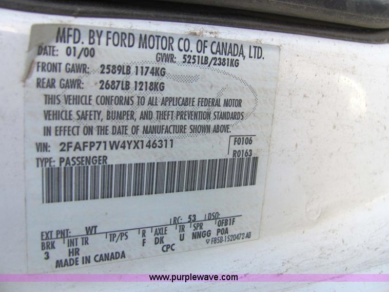 image for item 2312 2000 Ford Crown Victoria Police Interceptor