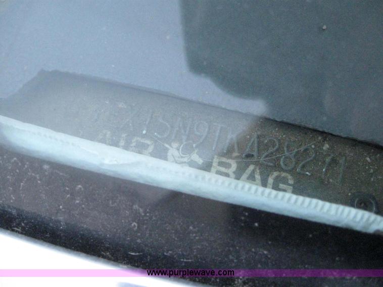 image for item 3035 1996 Ford F150 pickup truck