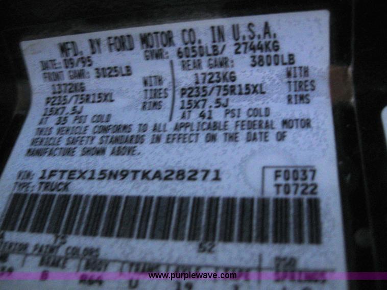 image for item 3035 1996 Ford F150 pickup truck