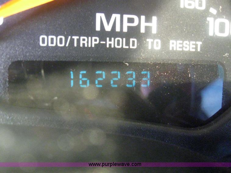 image for item 3057 1999 Chevrolet Blazer