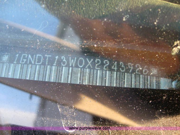 image for item 3057 1999 Chevrolet Blazer