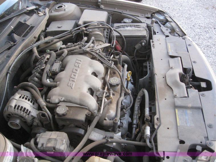 image for item 3059 2002 Chevrolet Malibu