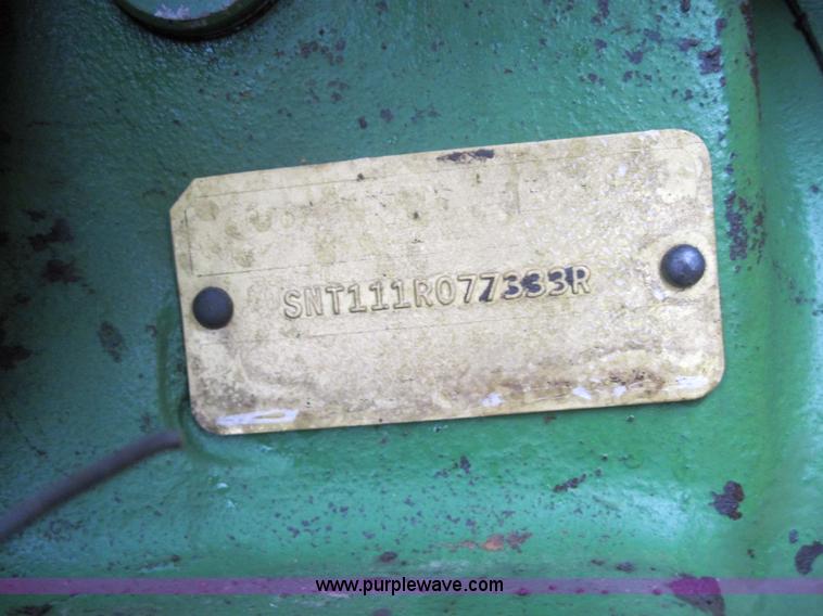 image for item 3174 John Deere 3020