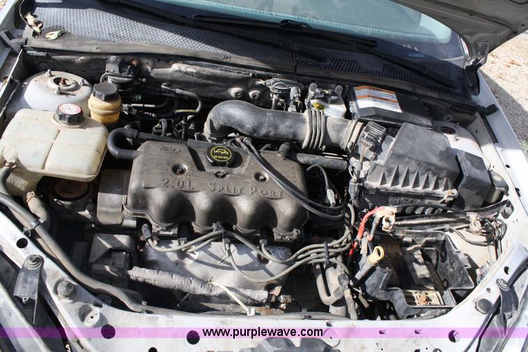 image for item 4715 2001 Ford Focus