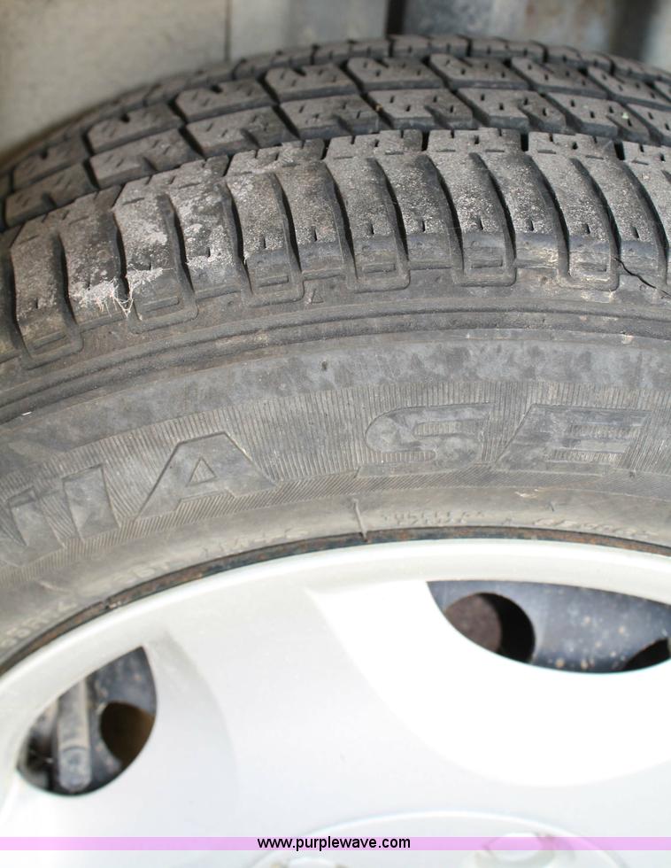 image for item 4715 2001 Ford Focus