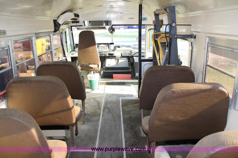 image for item 4774 1993 Chevrolet P30 bus