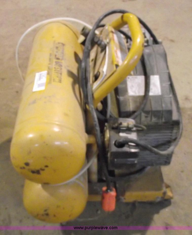 image for item 5583 Stanley Bostitch twin tank air compressor