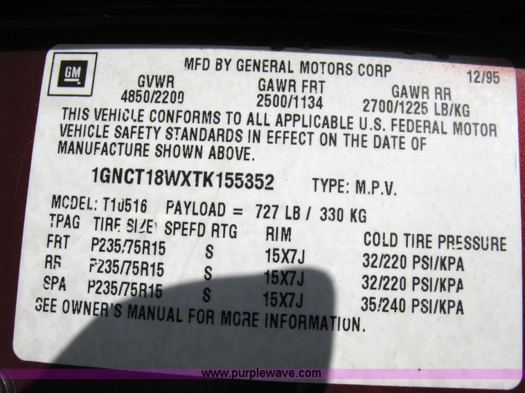 image for item 8066 1996 Chevrolet Blazer