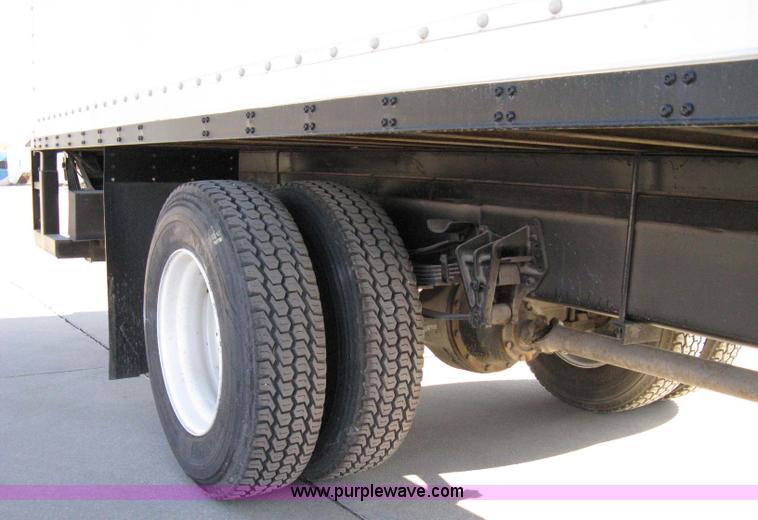 image for item 8067 1996 International 4700 box truck