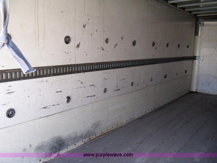 image for item 8067 1996 International 4700 box truck