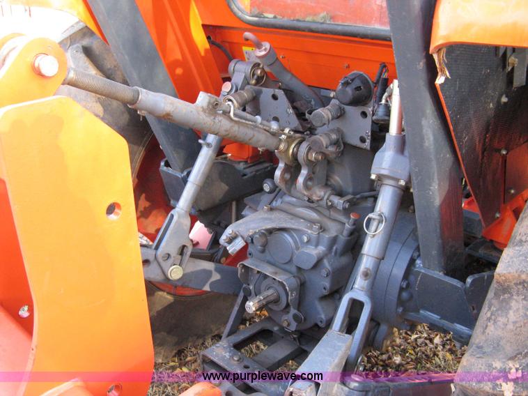 image for item 8069 2003 Kioti DK65 MFWD tractor with loader