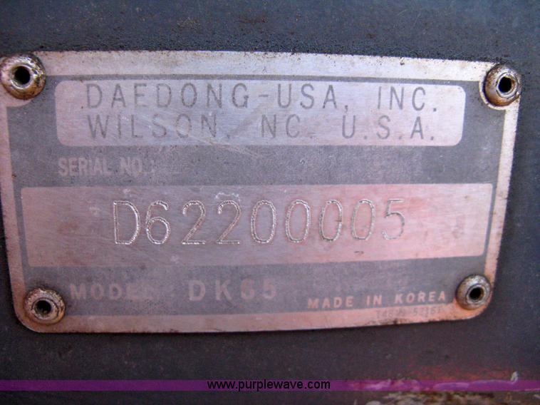 image for item 8069 2003 Kioti DK65 MFWD tractor with loader