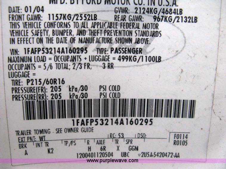 image for item 8071 2004 Ford Taurus SE