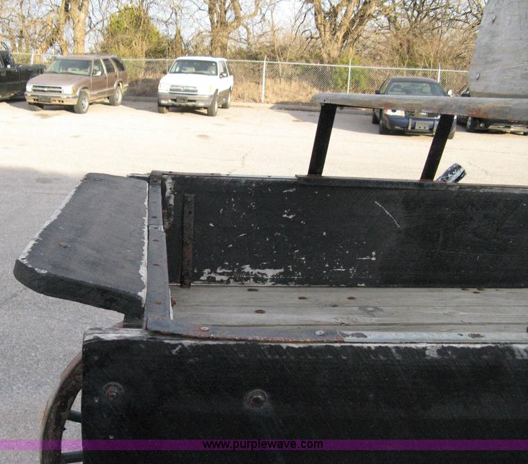 image for item 8072 Horse-drawn spring wagon