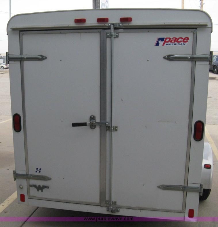 image for item 8074 2004 Pace American JT6105A cargo trailer