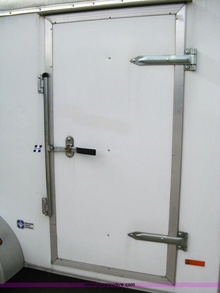 image for item 8074 2004 Pace American JT6105A cargo trailer