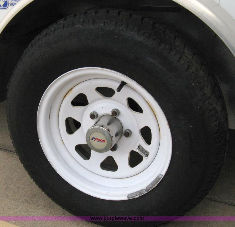 image for item 8074 2004 Pace American JT6105A cargo trailer