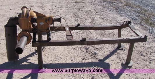 image for item 8271 Berkley B4JRBMCW 4x3 pump