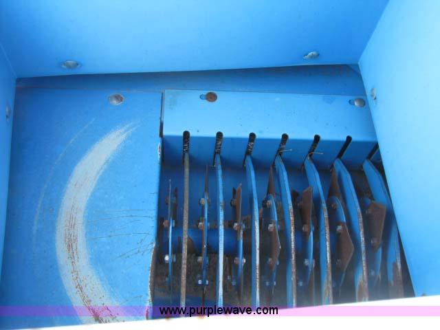 image for item 8280 Goosen SB5400 straw bale blower chopper