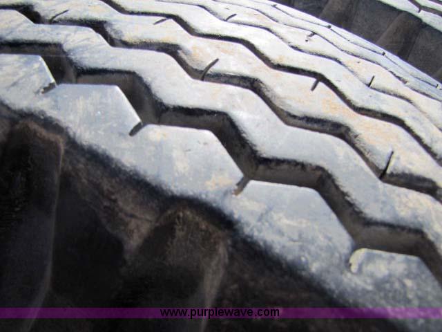 image for item 8288 Air ride truck mounted drop axle