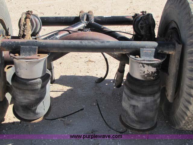 image for item 8288 Air ride truck mounted drop axle