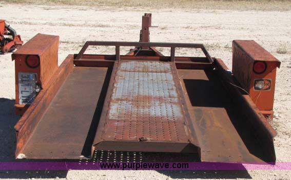 image for item 8295 1977 single axle ditch witch trailer