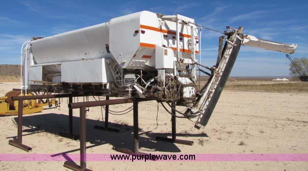 image for item 8298 1974 Daffin mobile concrete mixer