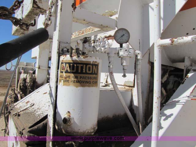 image for item 8298 1974 Daffin mobile concrete mixer