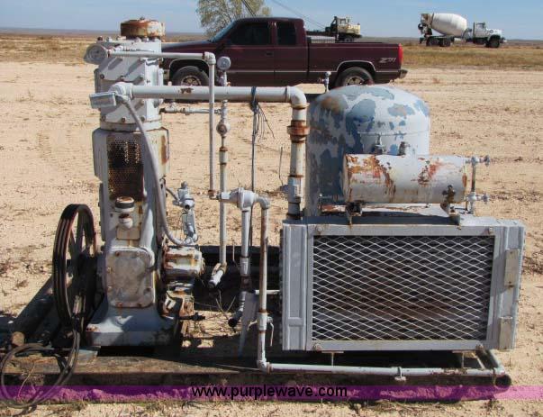 image for item 8300 Worthington gas compressor