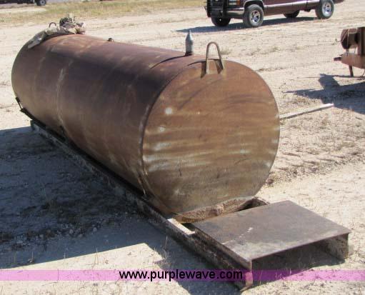 image for item 8302 Fuel tank