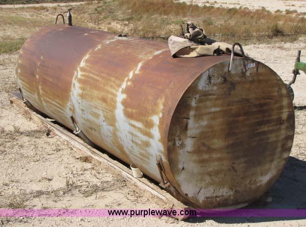 image for item 8302 Fuel tank