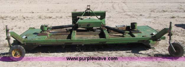 image for item 8303 John Deere 1406 rotary mower
