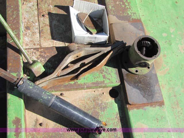 image for item 8303 John Deere 1406 rotary mower