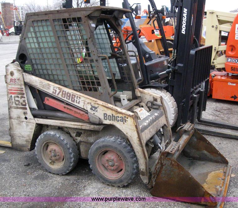 image for item 3061 2005 Bobcat 463F skid steer
